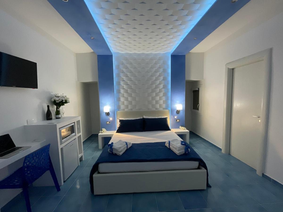 לינה וארוחת בוקר טורה לפילו Salento Sottovento Luxury Beb מראה חיצוני תמונה